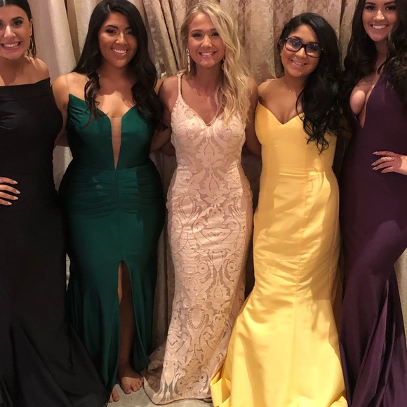 Prom Dress - Picture 3 of 5